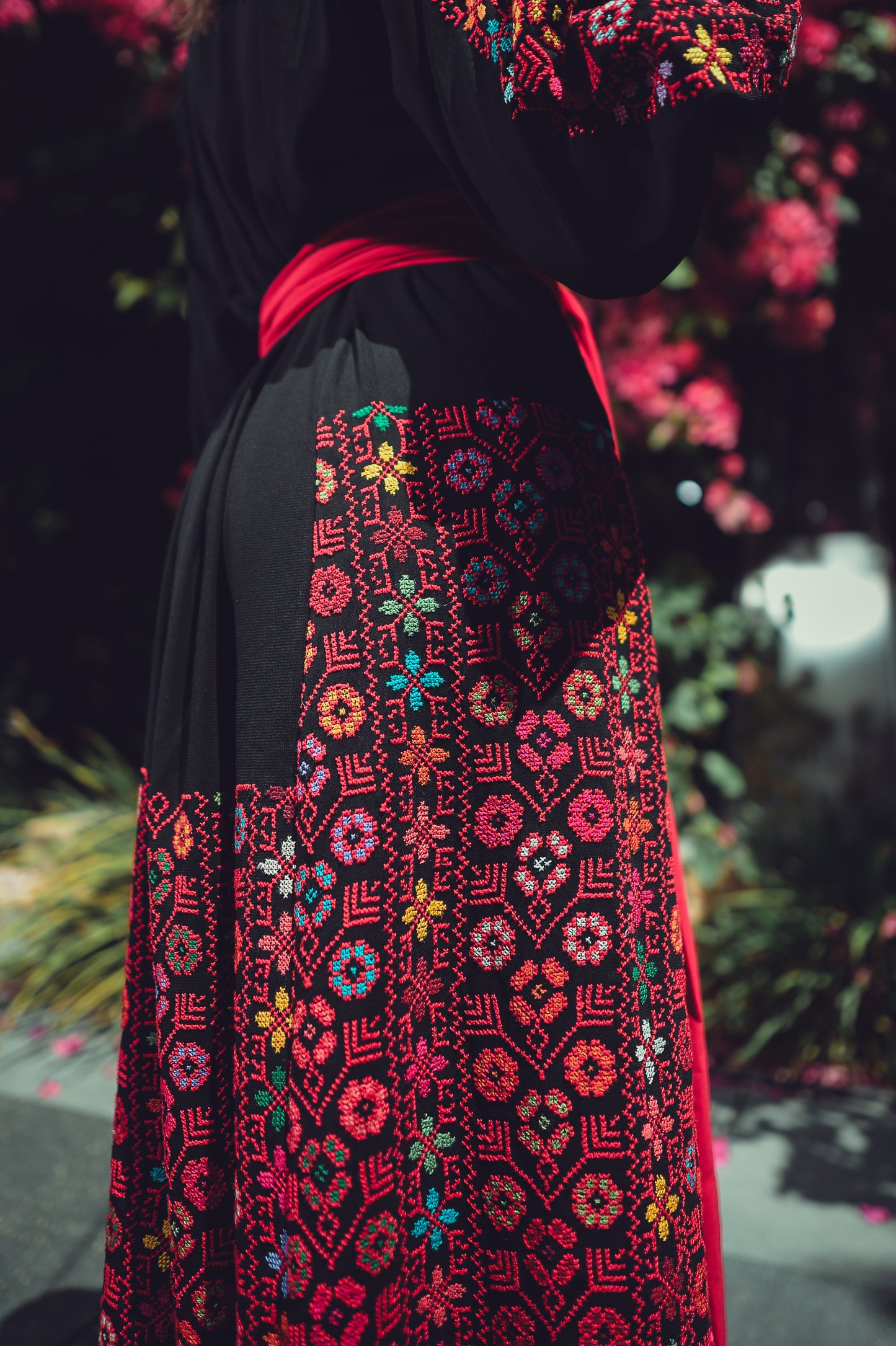 Floral Thobe with Silk Fabric & Silk Belt