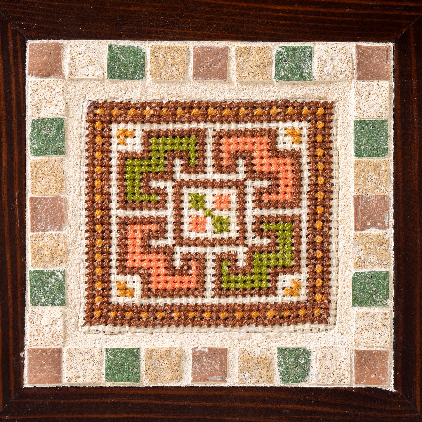 Small Tatreez Framed Wall Hanging