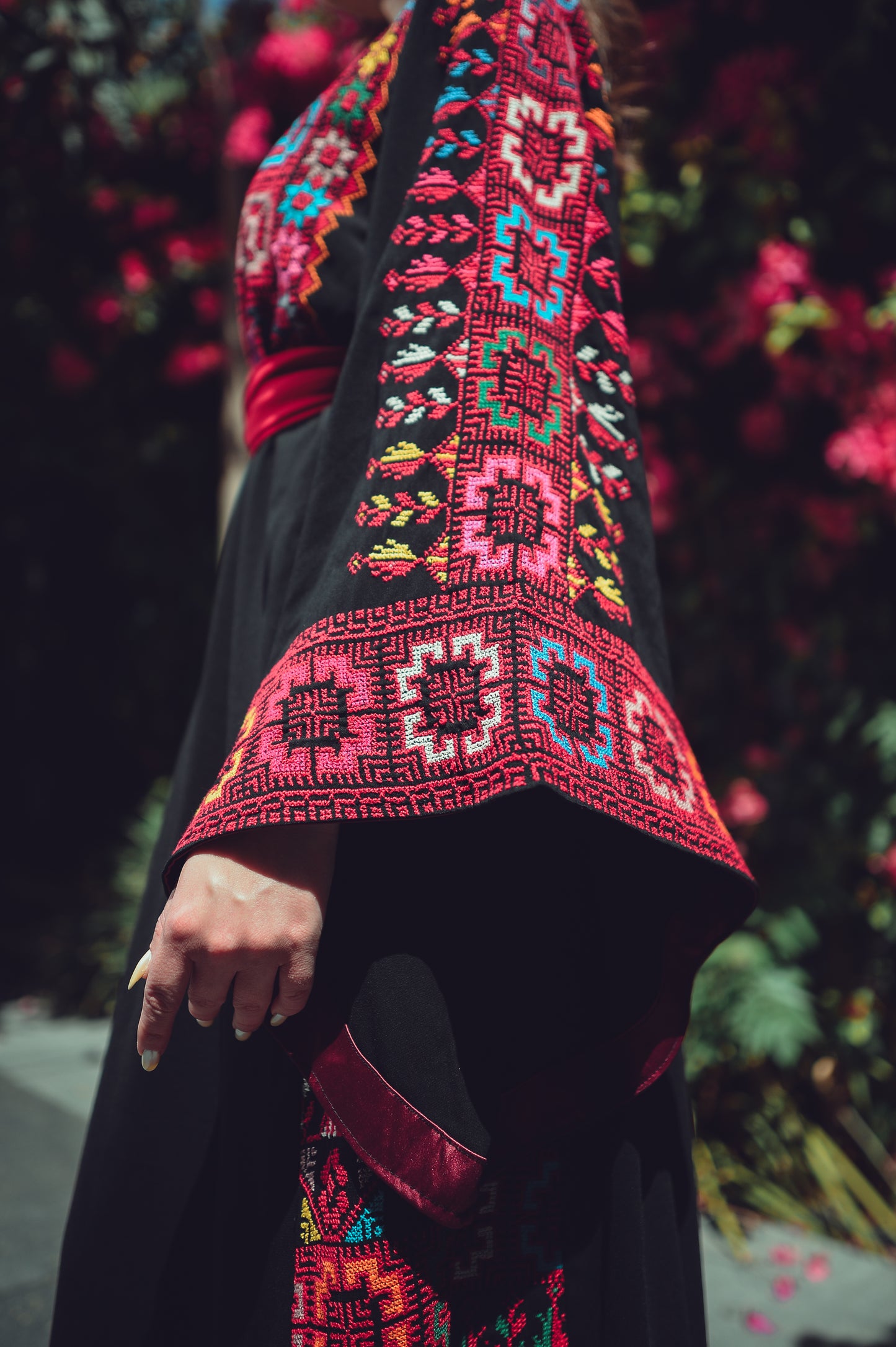 Traditional Thobe Inspired by “Qubbet Ramallah” Style with Fine Embroidery & Silk Belt