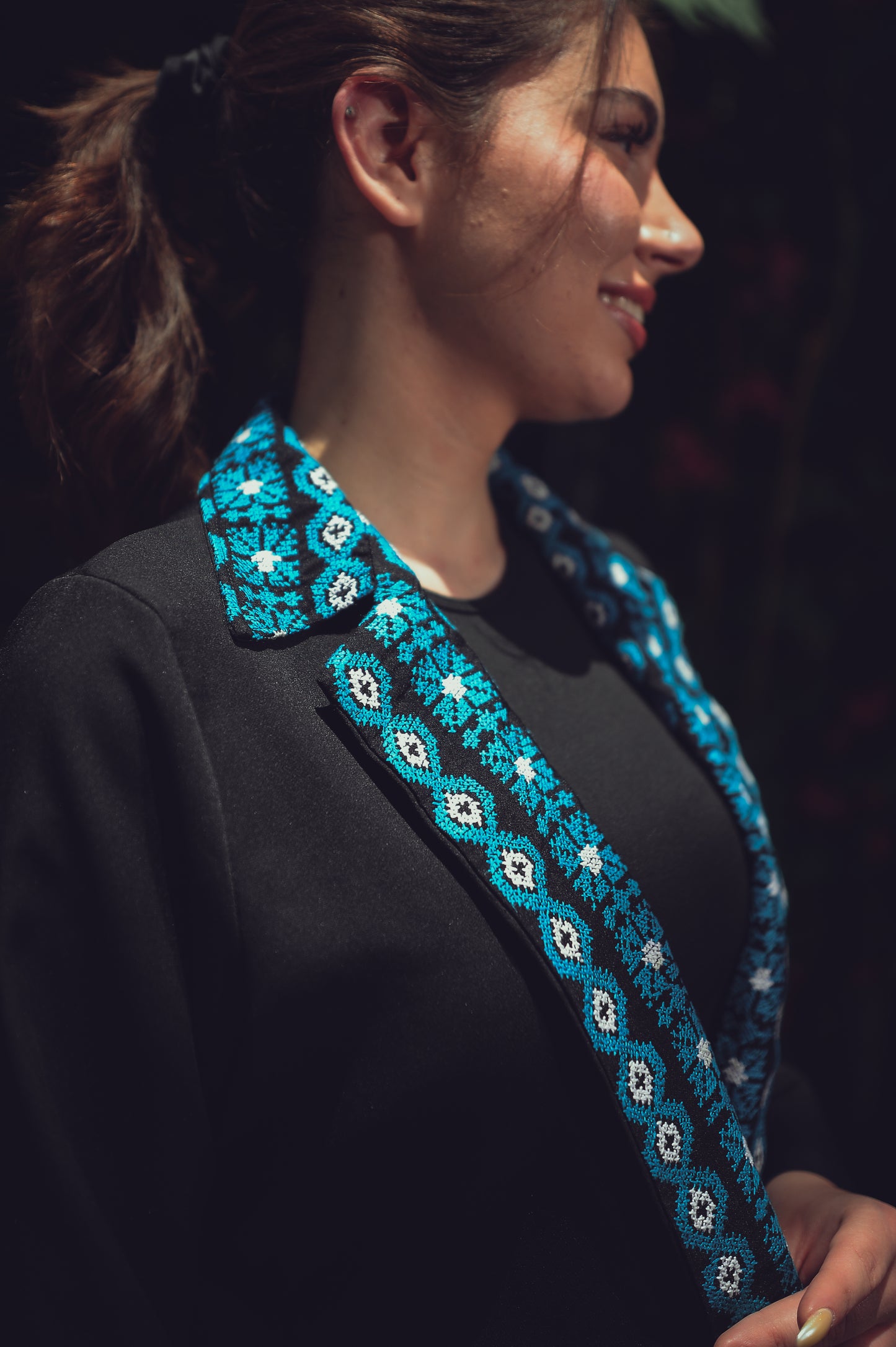 Cropped Blazer with Embroidered Collar