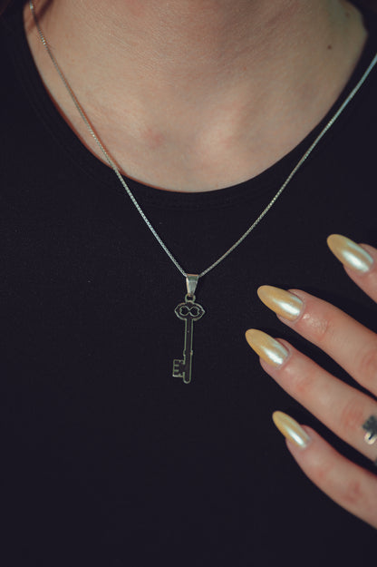 Palestinian Return Key Pendant