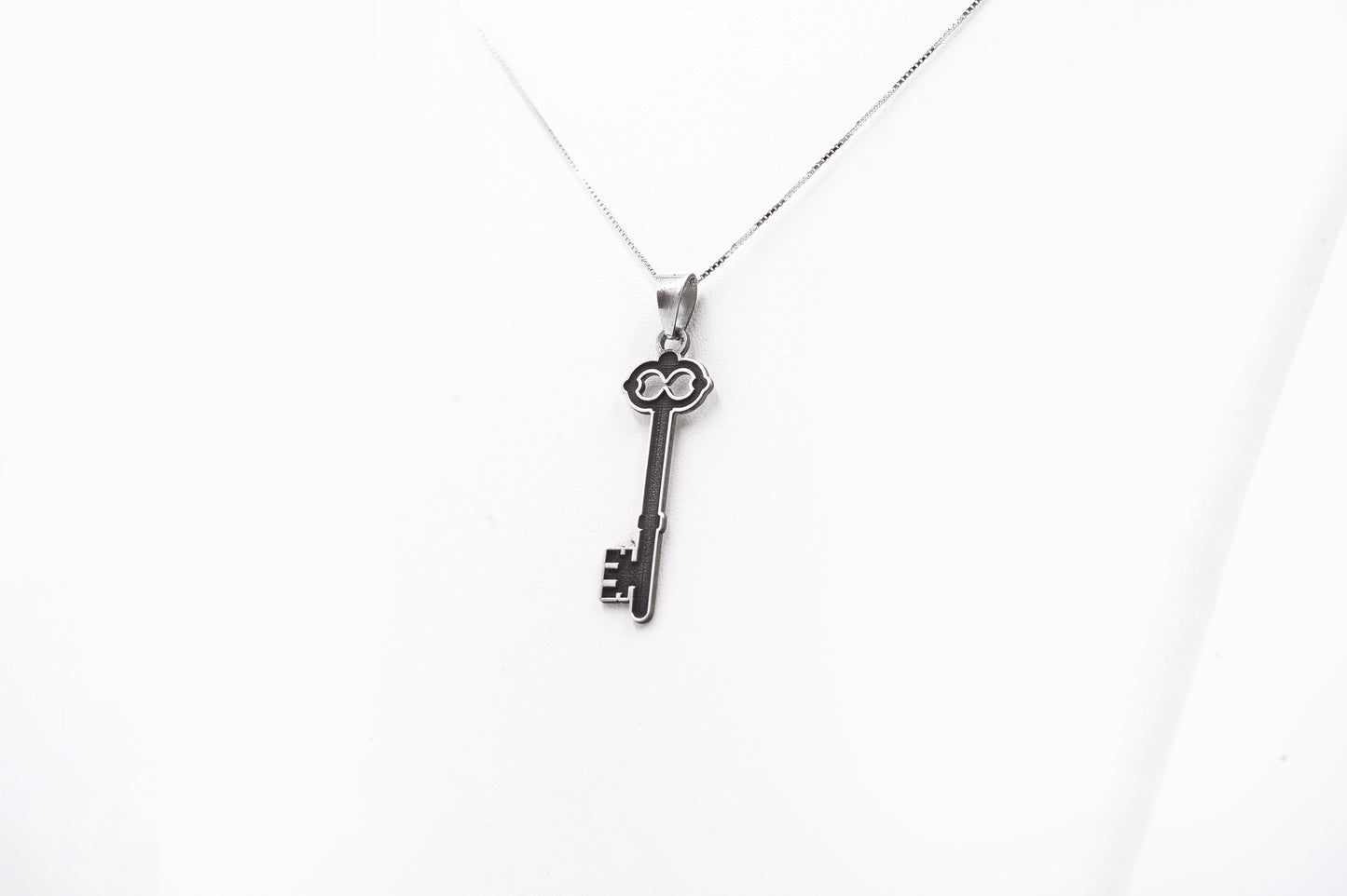 Palestinian Return Key Pendant
