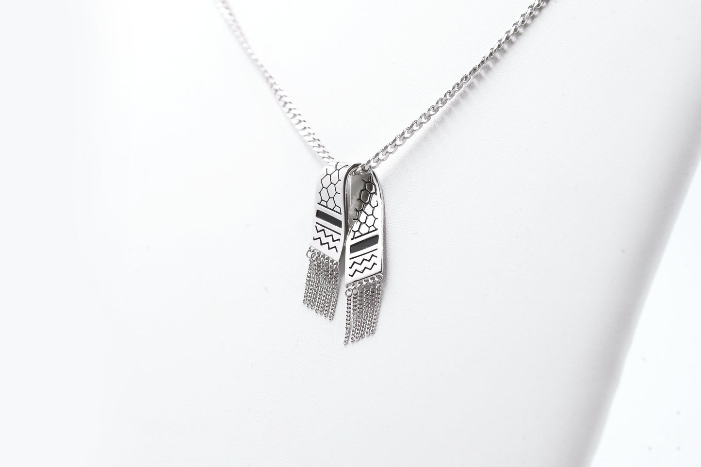 Palestinian Kuffiyeh Pendant